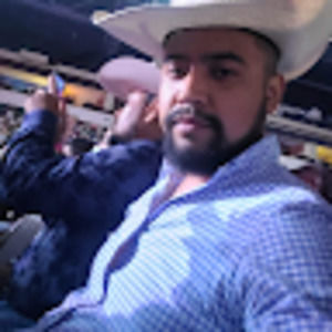 Meet your Posher, Josue